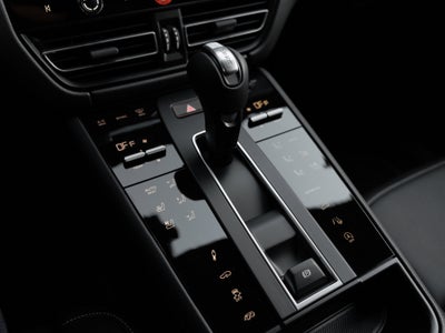 2026 Porsche Macan Macan GTS