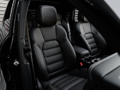 2026 Porsche Macan Macan GTS
