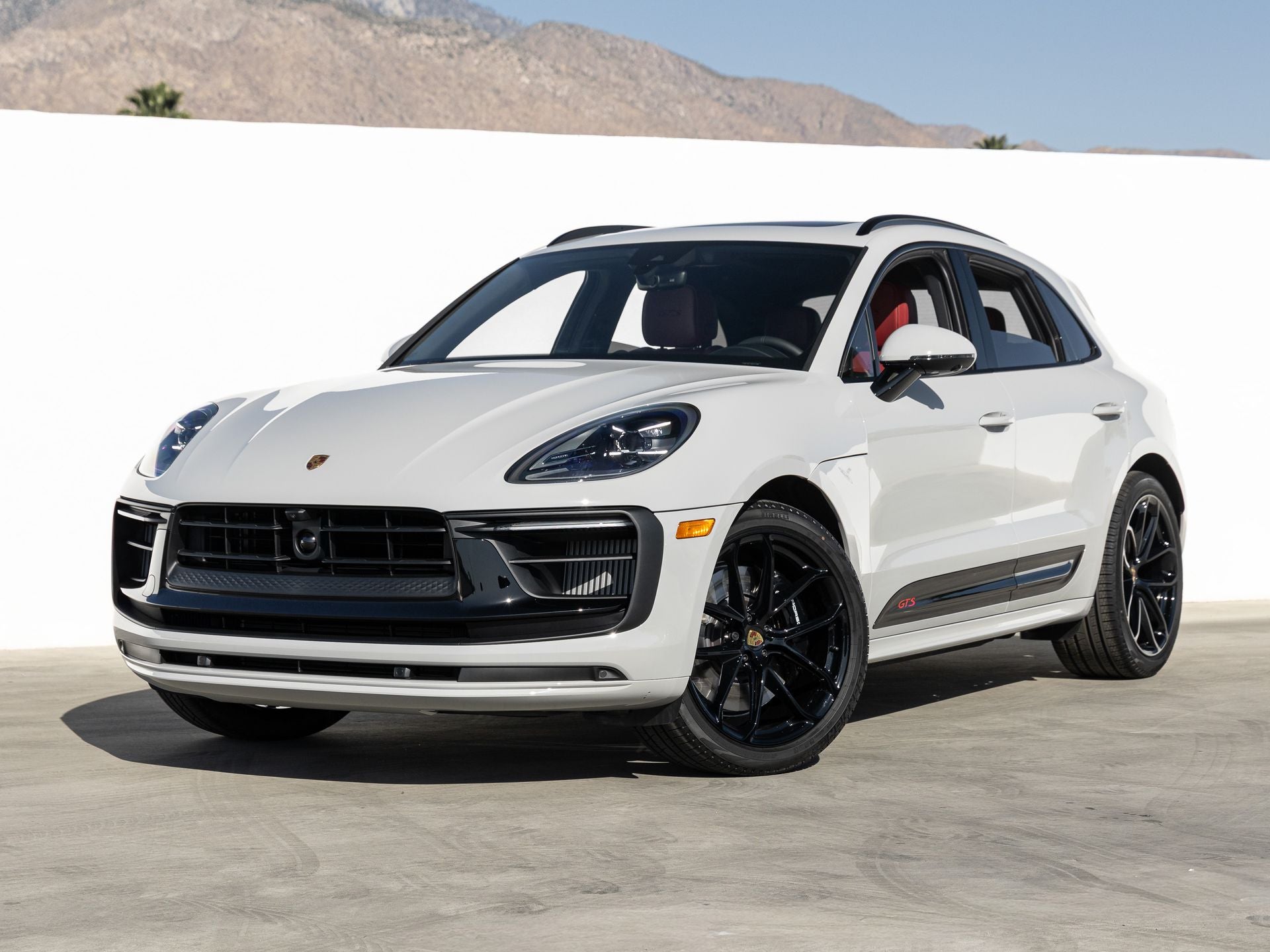 2026 Porsche Macan GTS