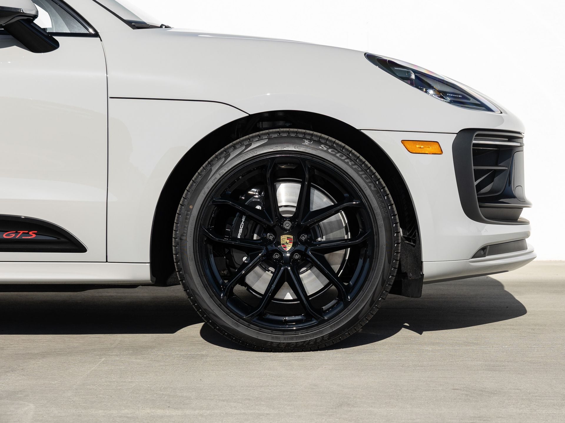 2026 Porsche Macan GTS