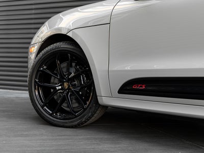 2026 Porsche Macan GTS