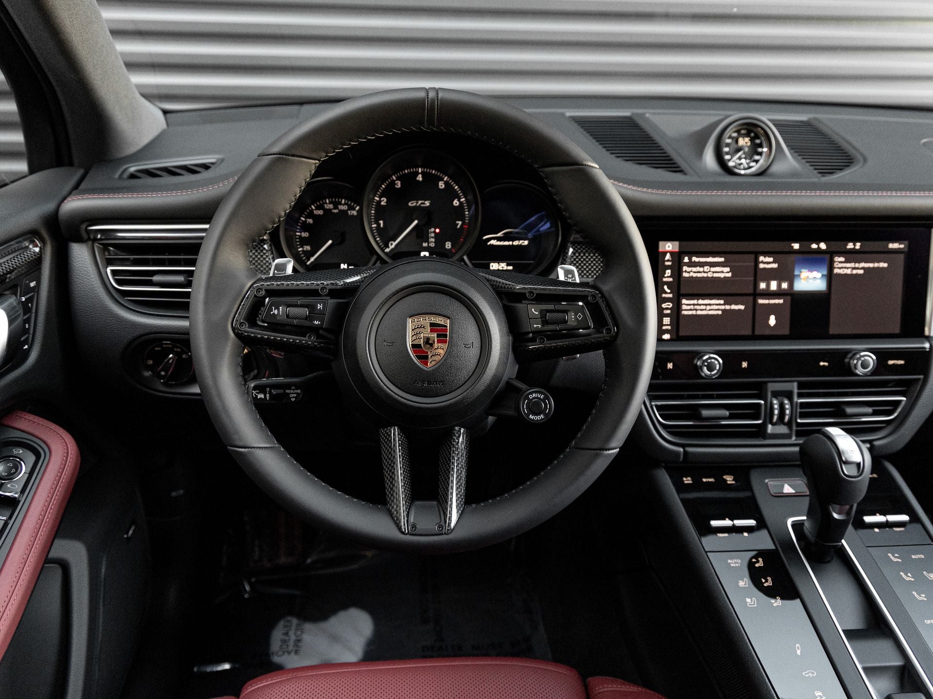 2026 Porsche Macan GTS