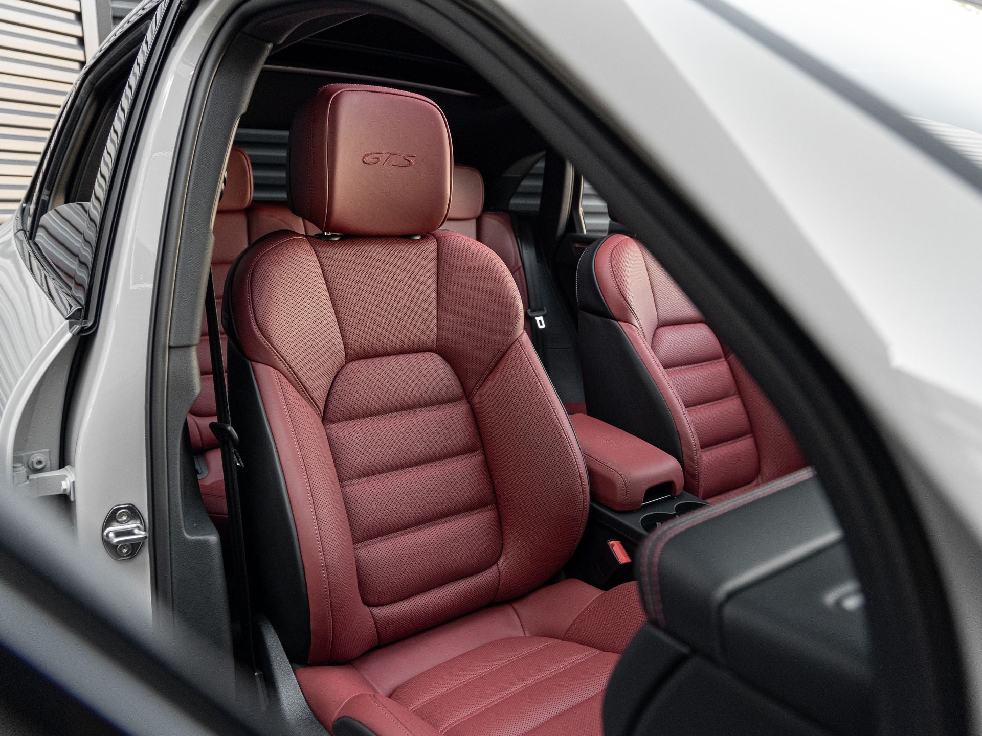 2026 Porsche Macan GTS