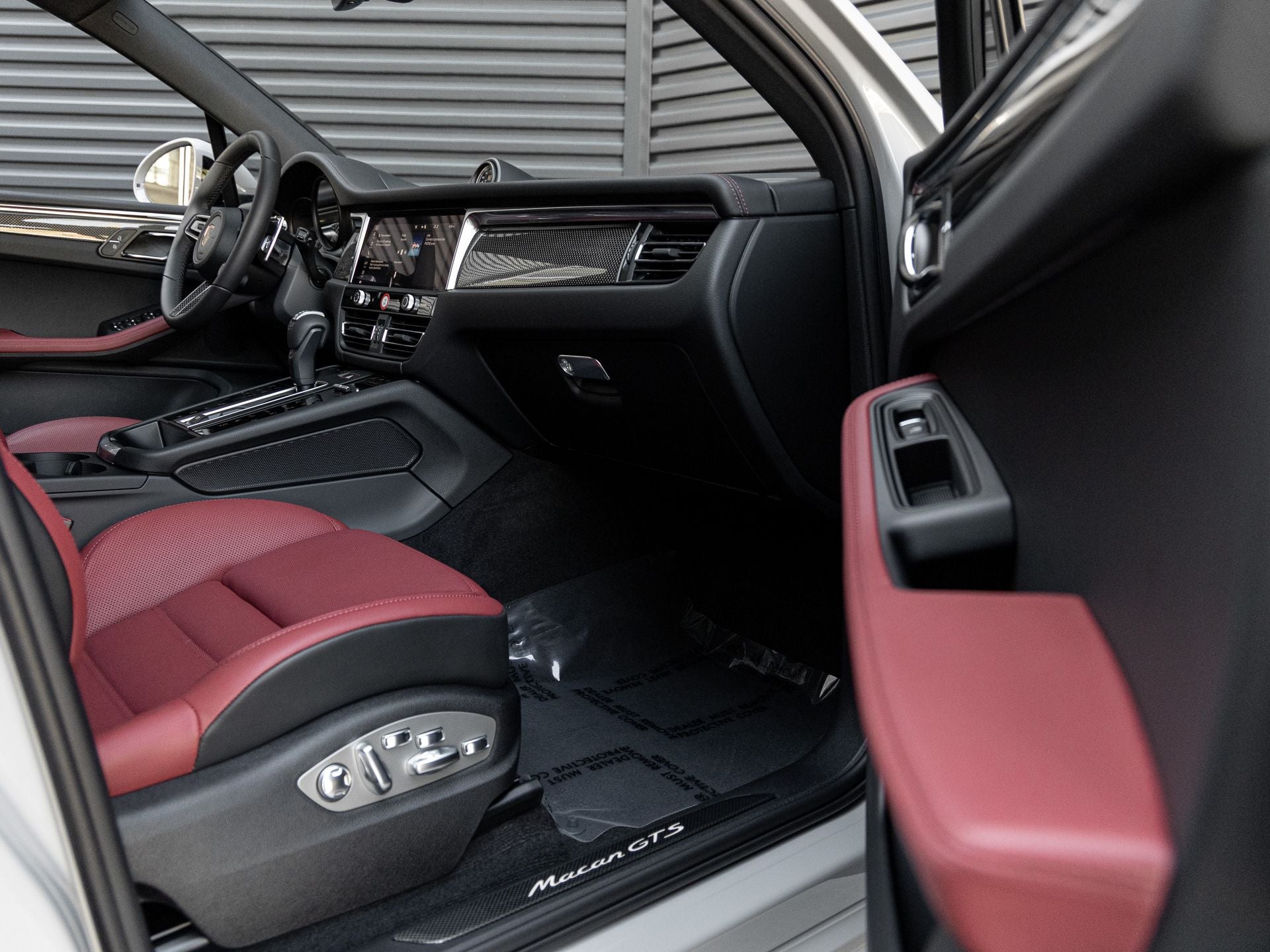 2026 Porsche Macan GTS