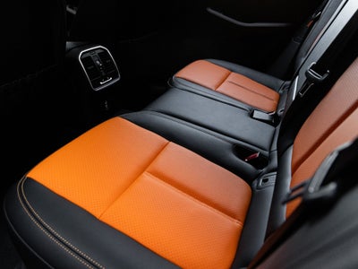 2026 Porsche Macan Macan GTS