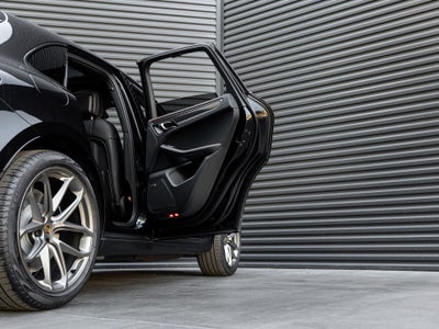 2026 Porsche Macan Macan GTS