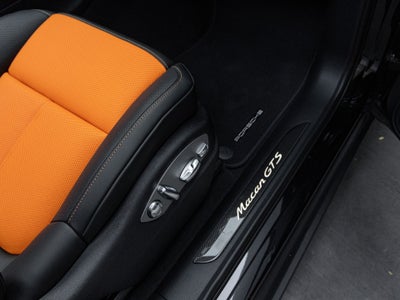 2026 Porsche Macan Macan GTS