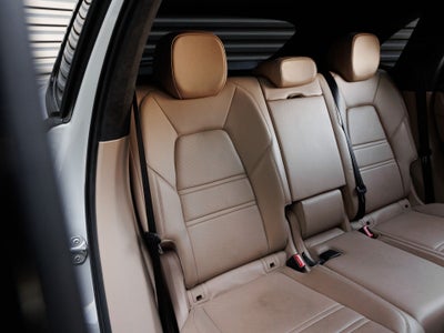 2020 Porsche Cayenne Cayenne Turbo