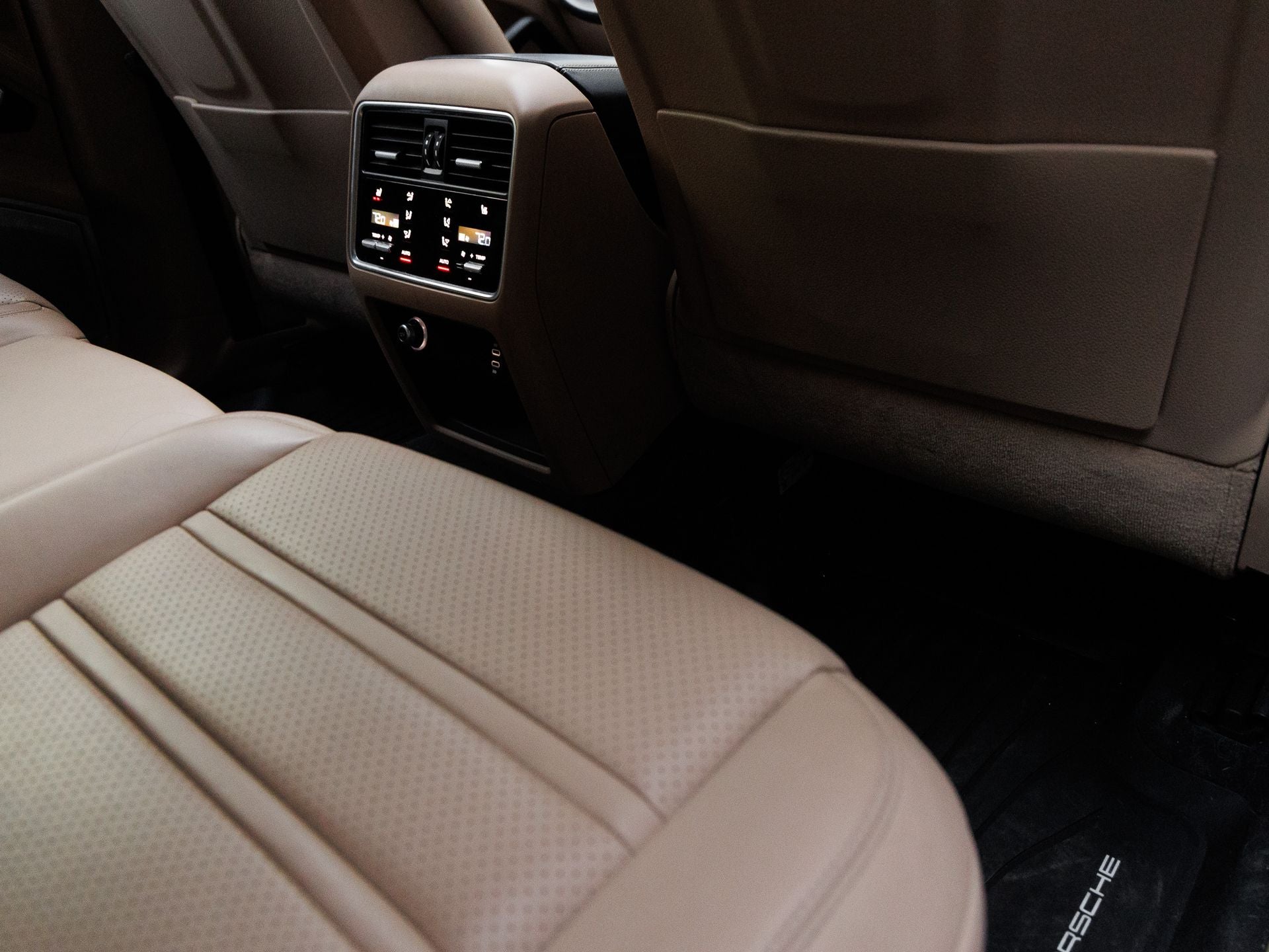 2020 Porsche Cayenne Cayenne Turbo