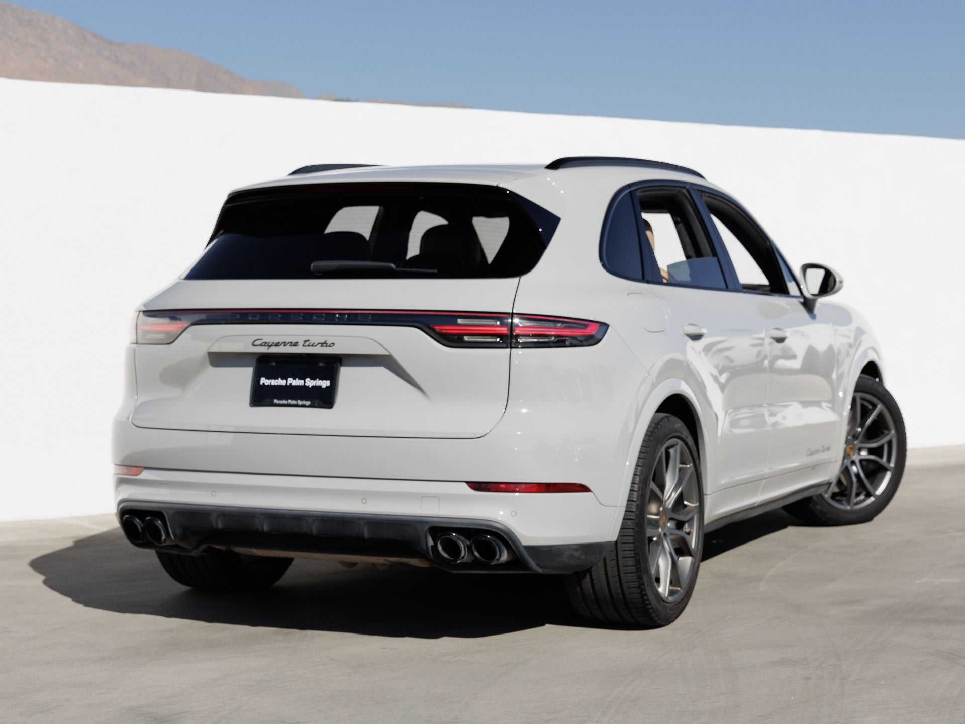 2020 Porsche Cayenne Cayenne Turbo