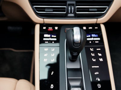 2022 Porsche Macan Macan S