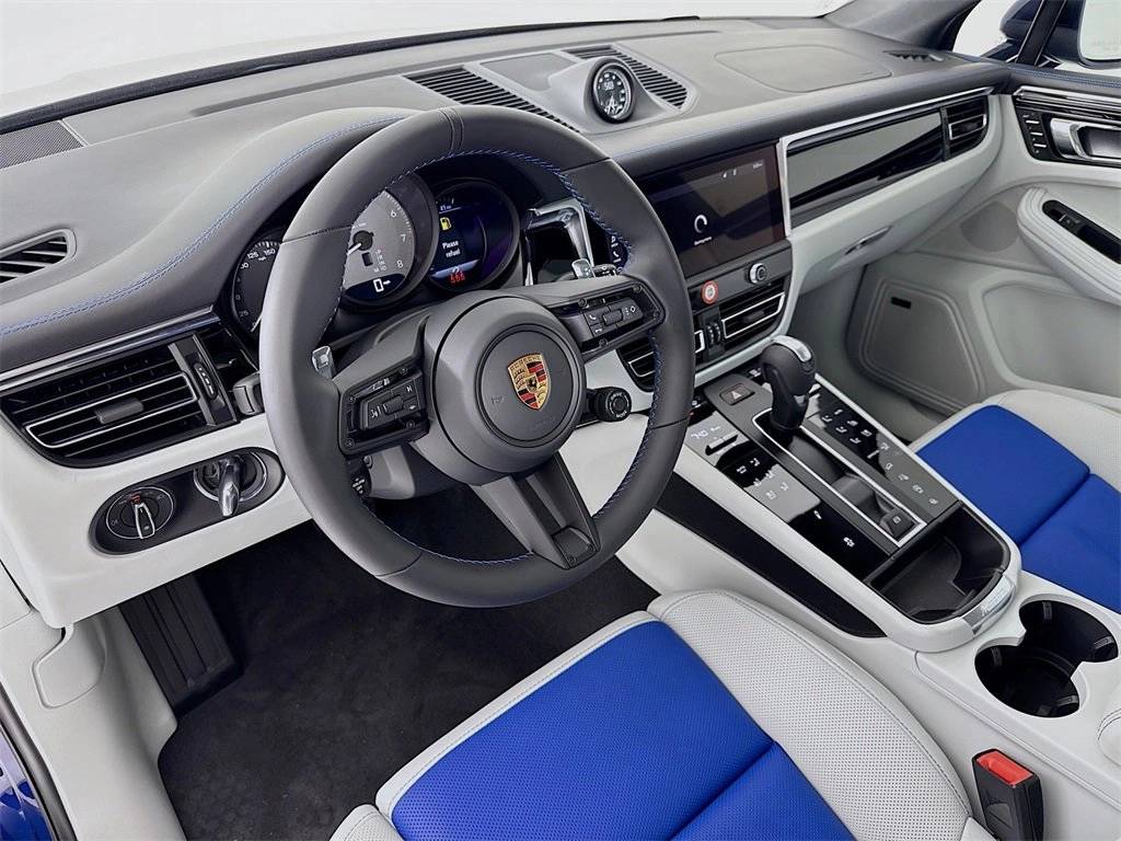 2026 Porsche Macan Macan S
