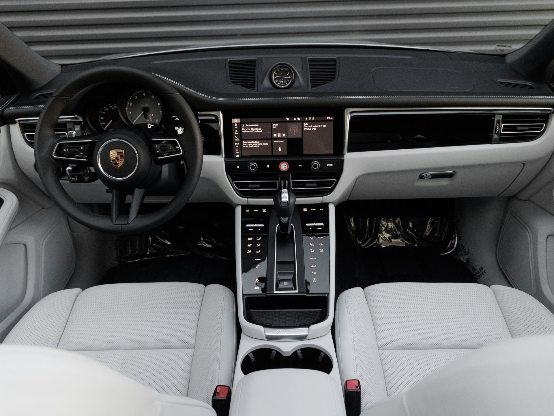 2026 Porsche Macan Macan S