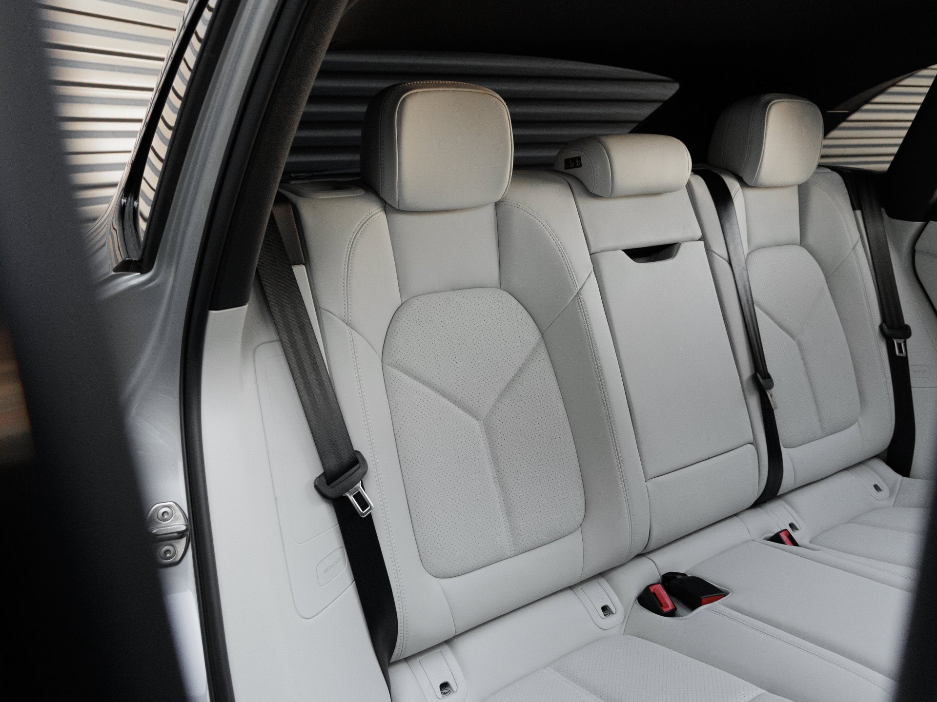2026 Porsche Macan Macan S