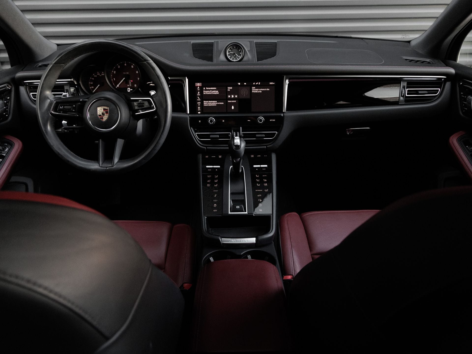 2023 Porsche Macan Macan S