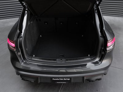 2023 Porsche Macan Macan S