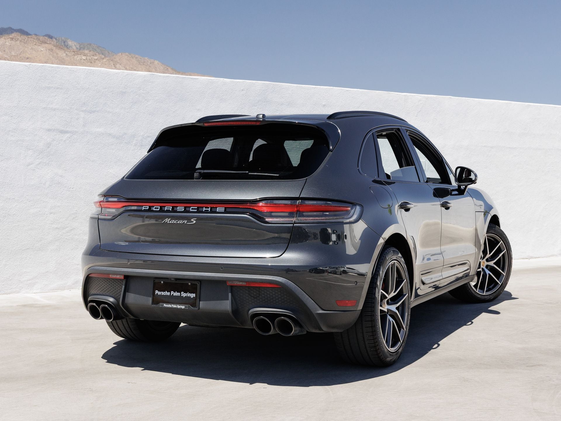 2023 Porsche Macan Macan S