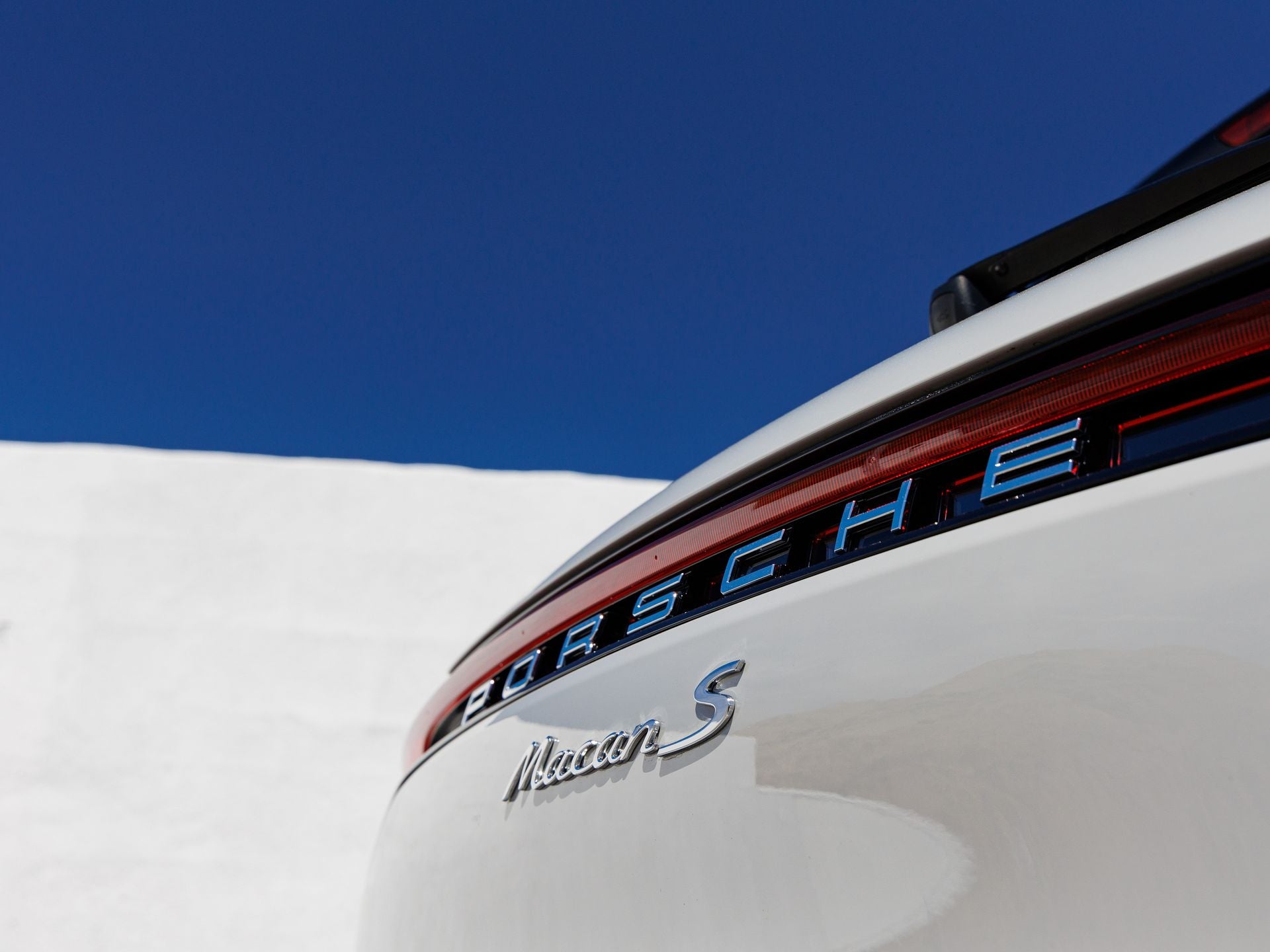 2024 Porsche Macan S