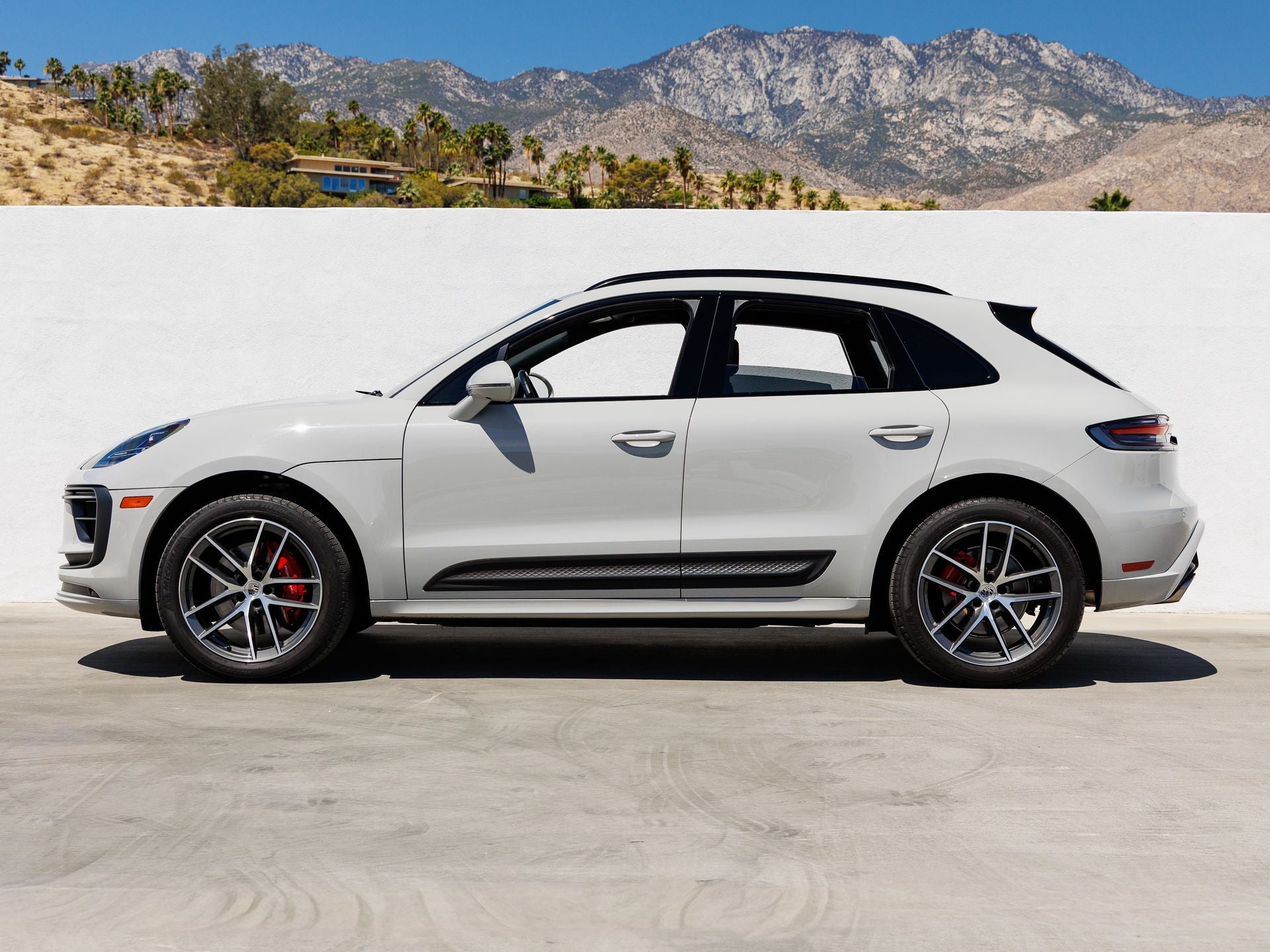 2024 Porsche Macan S