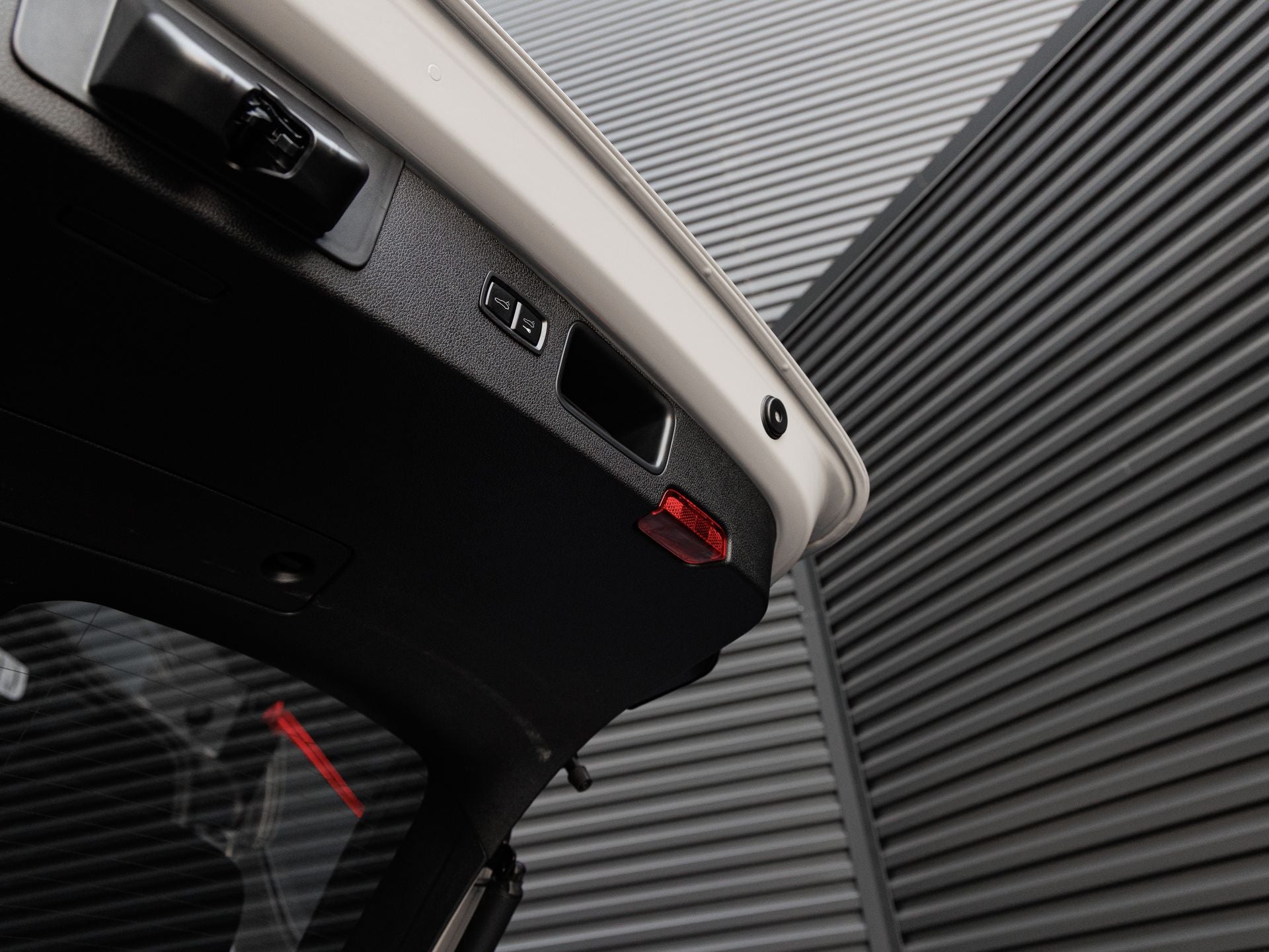 2024 Porsche Macan S
