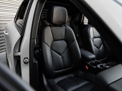 2024 Porsche Macan S