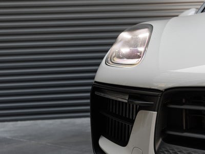2024 Porsche Macan S