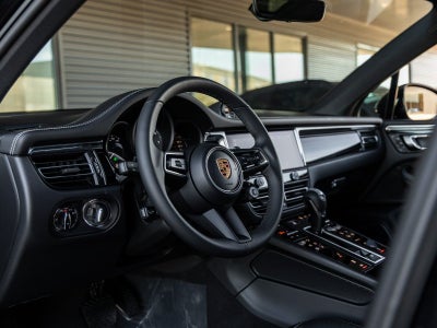 2026 Porsche Macan Macan S