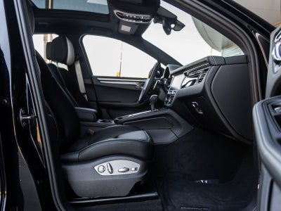 2026 Porsche Macan Macan S