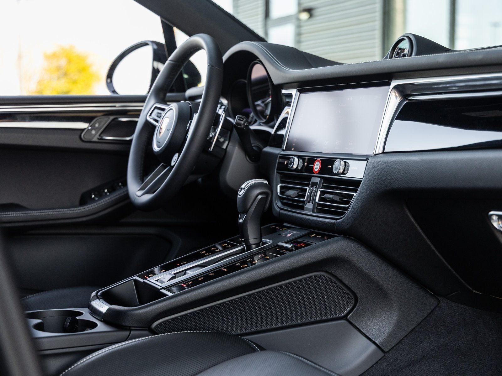 2026 Porsche Macan Macan S