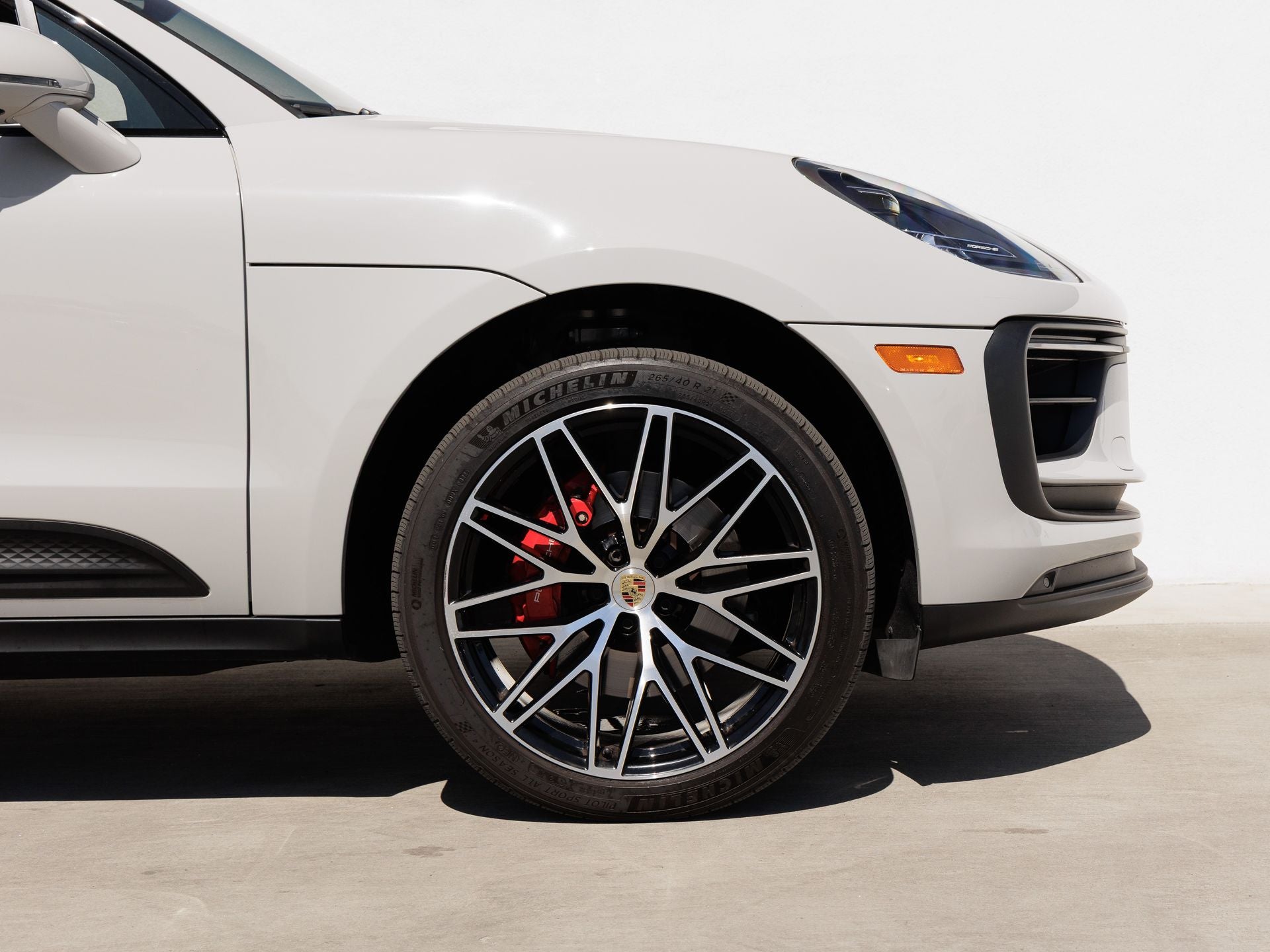 2023 Porsche Macan Macan S (MY23)