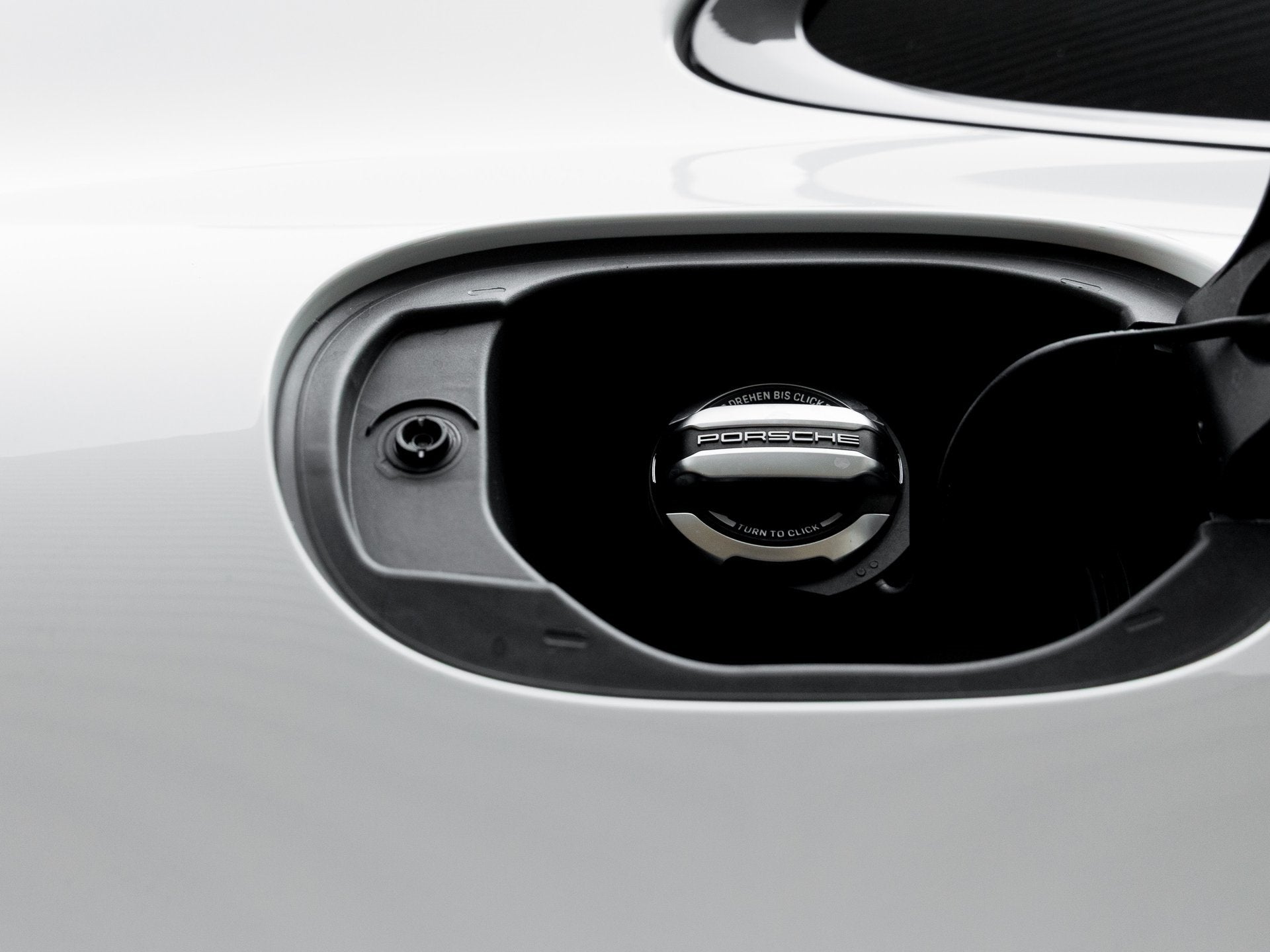 2022 Porsche Macan Macan S