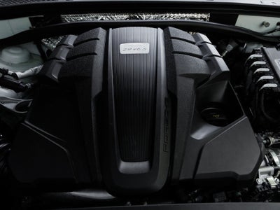 2022 Porsche Macan Macan S