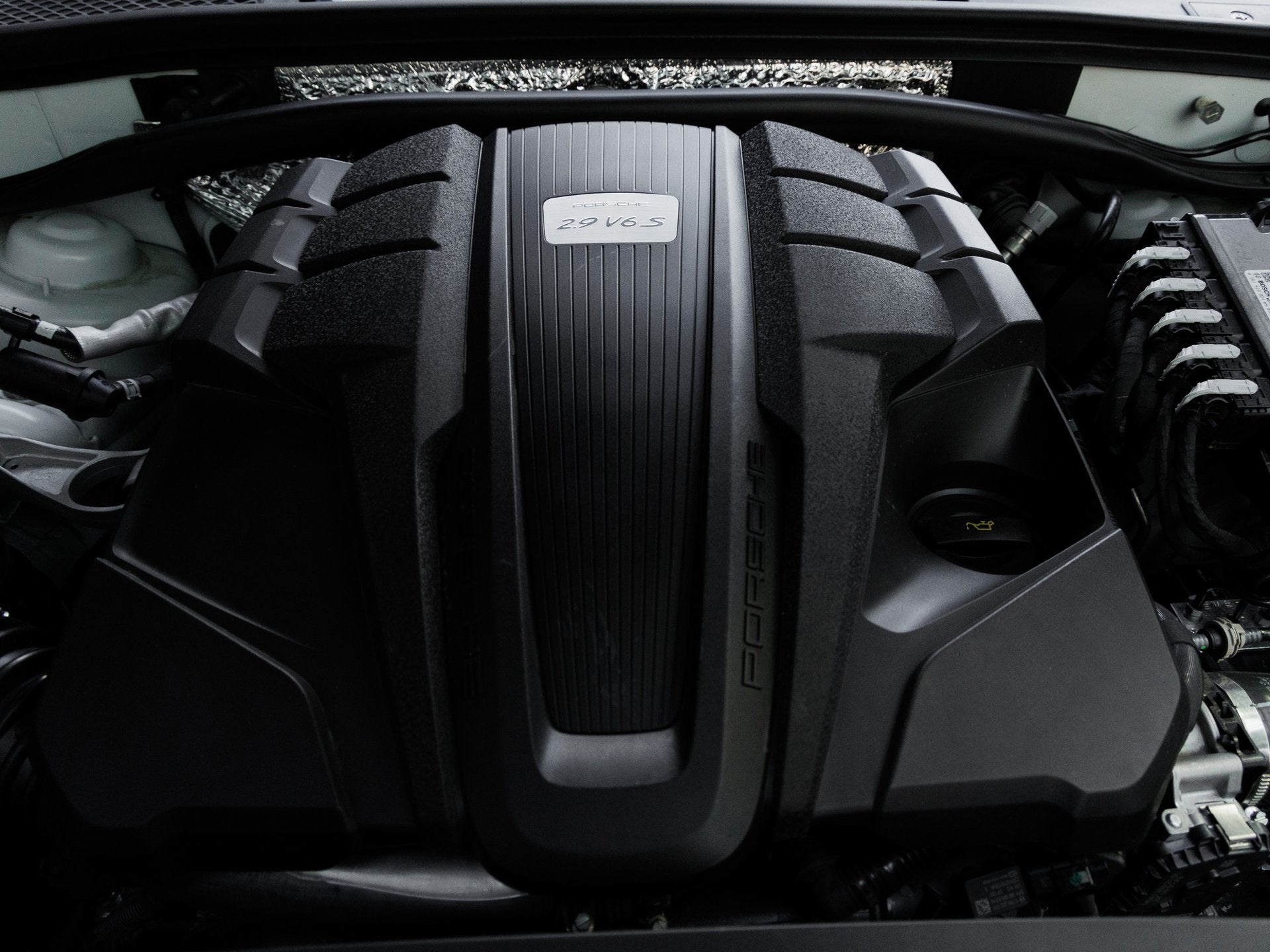 2022 Porsche Macan Macan S