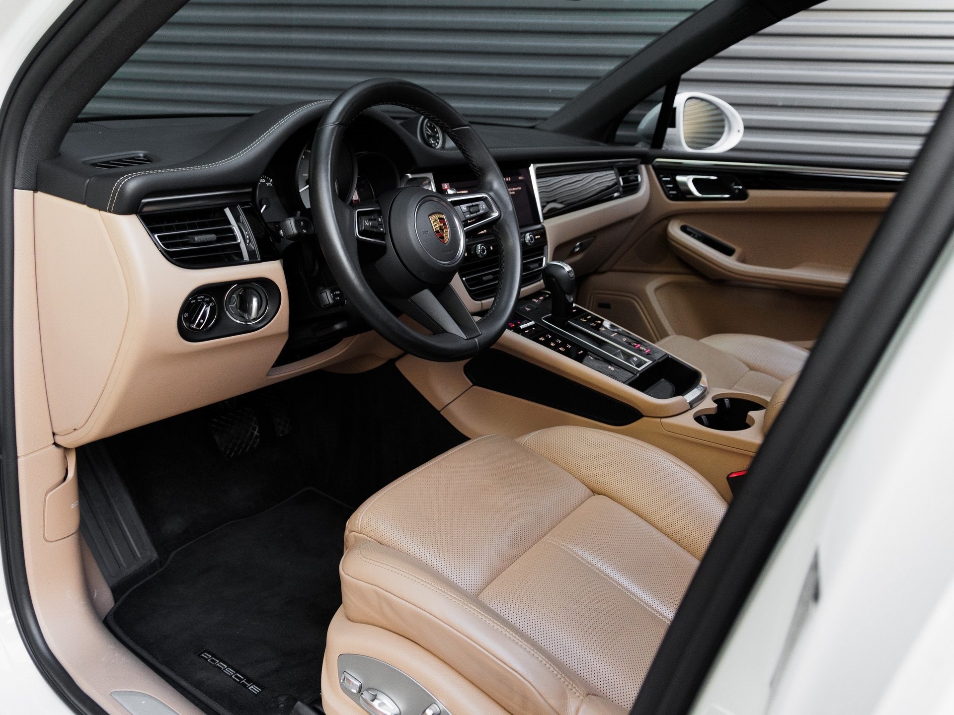 2022 Porsche Macan Macan S