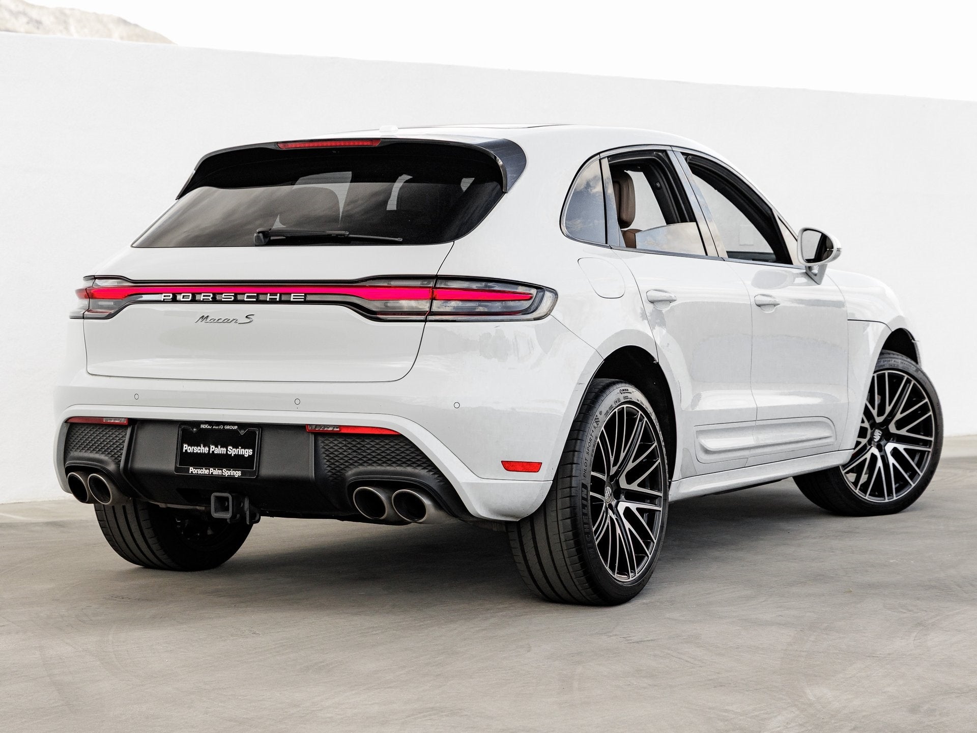 2022 Porsche Macan Macan S
