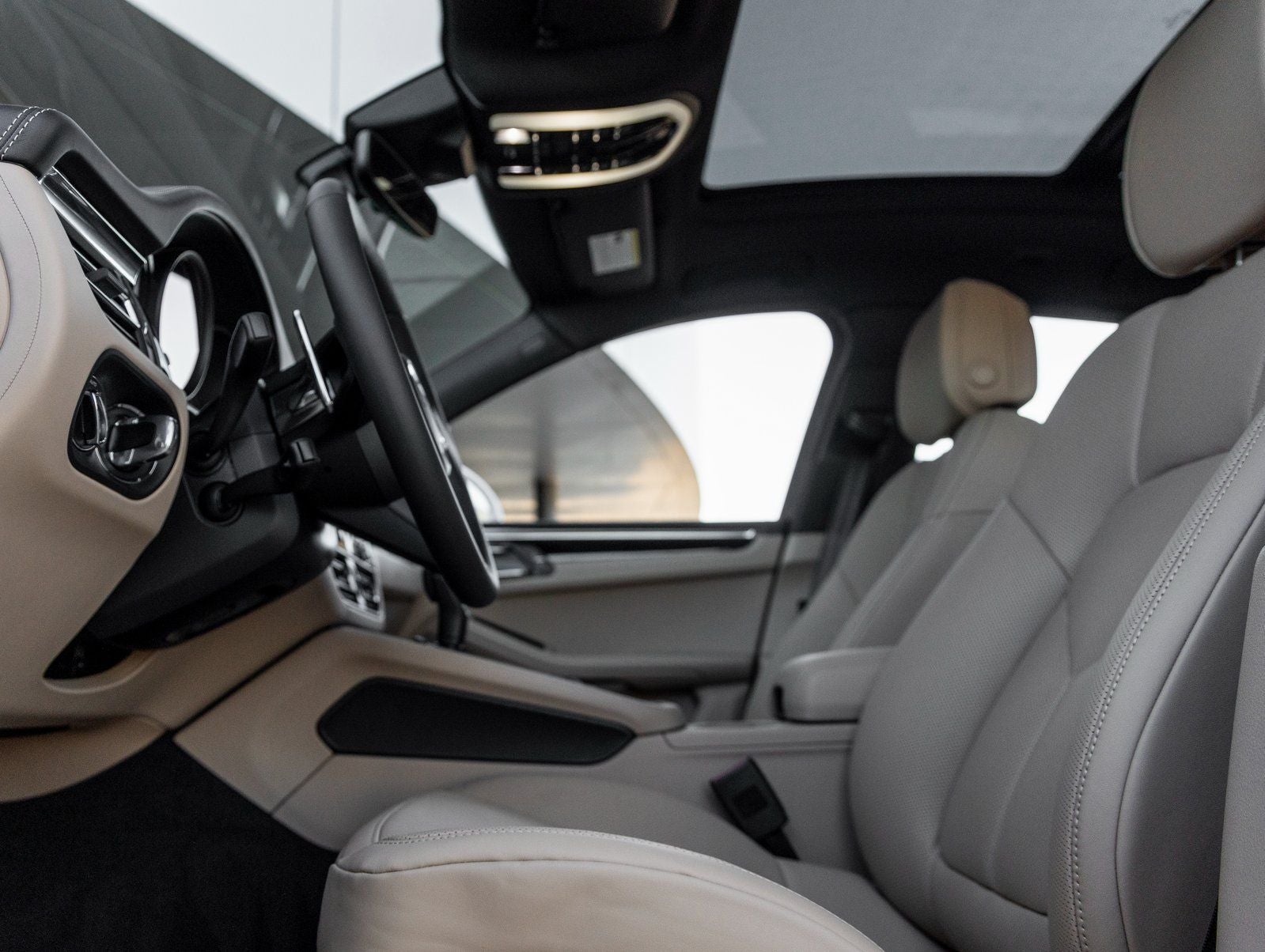 2026 Porsche Macan Macan S