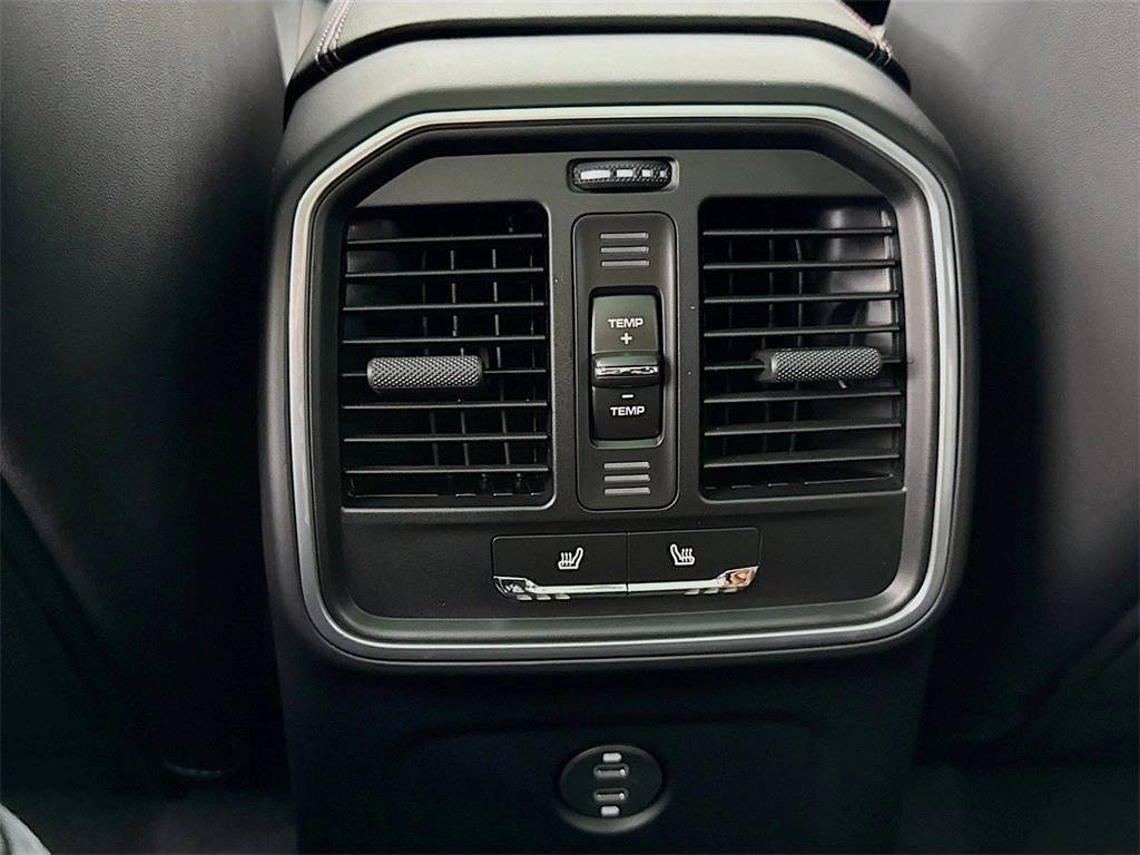 2026 Porsche Macan Macan S