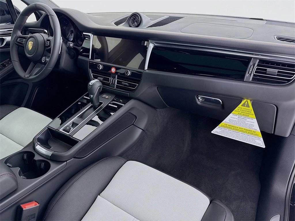 2026 Porsche Macan Macan S