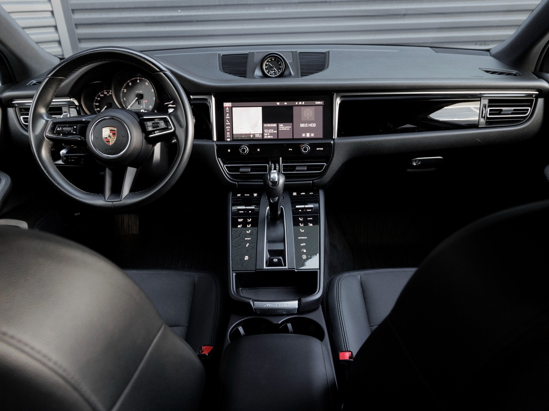 2022 Porsche Macan Macan S