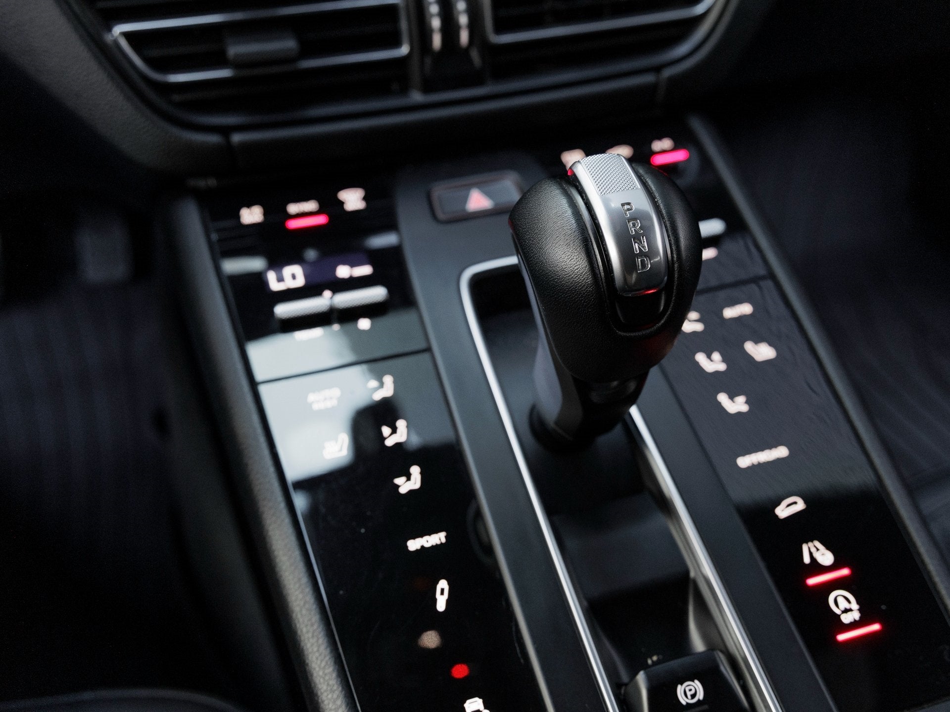 2022 Porsche Macan Macan S