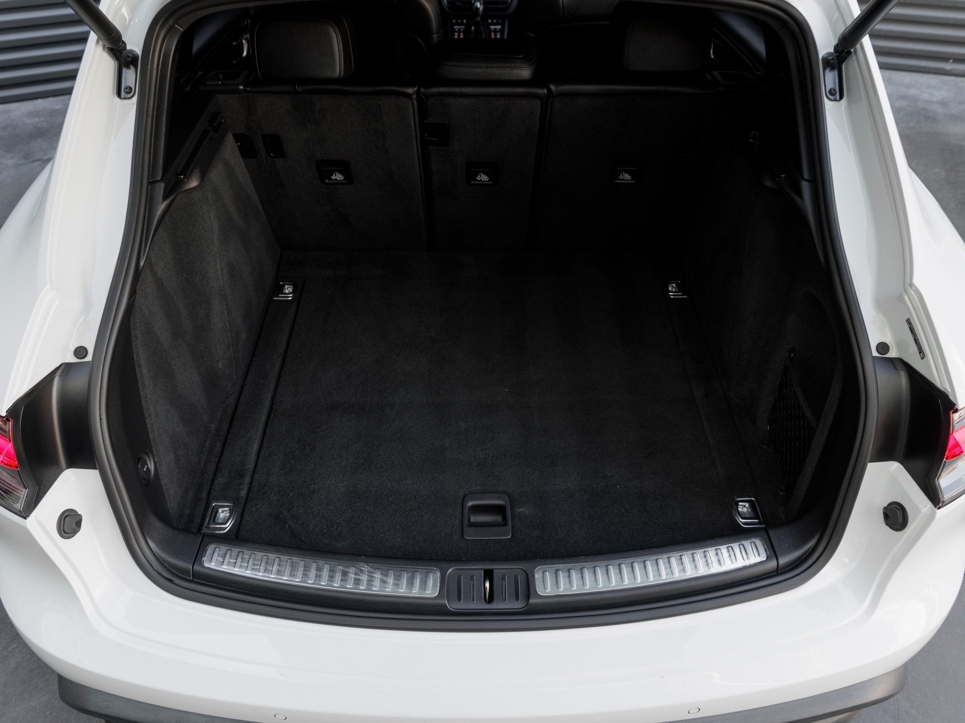 2022 Porsche Macan Macan S