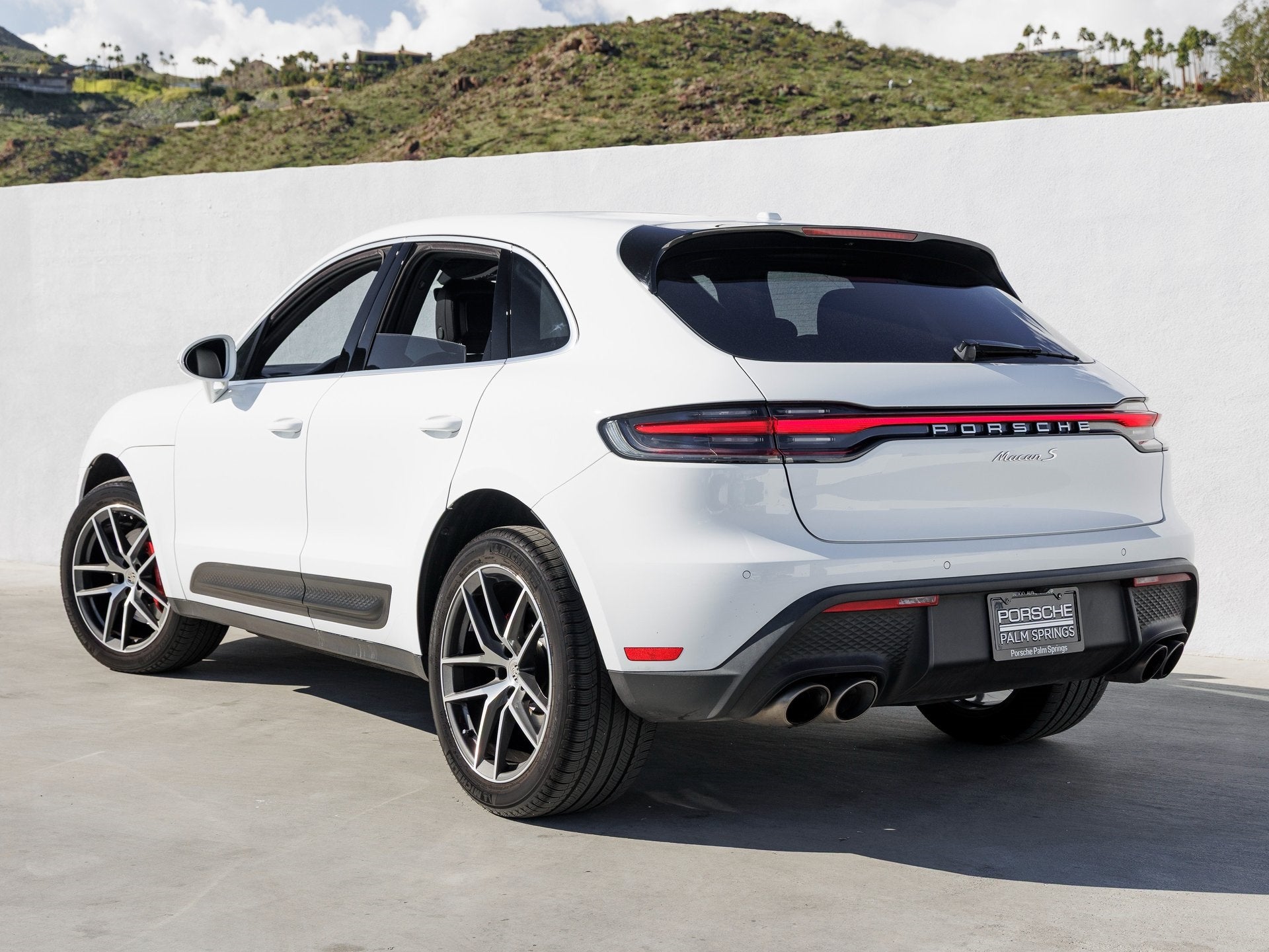 2022 Porsche Macan Macan S