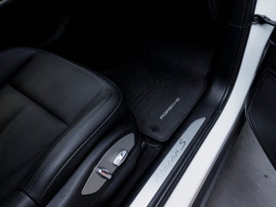 2022 Porsche Macan Macan S