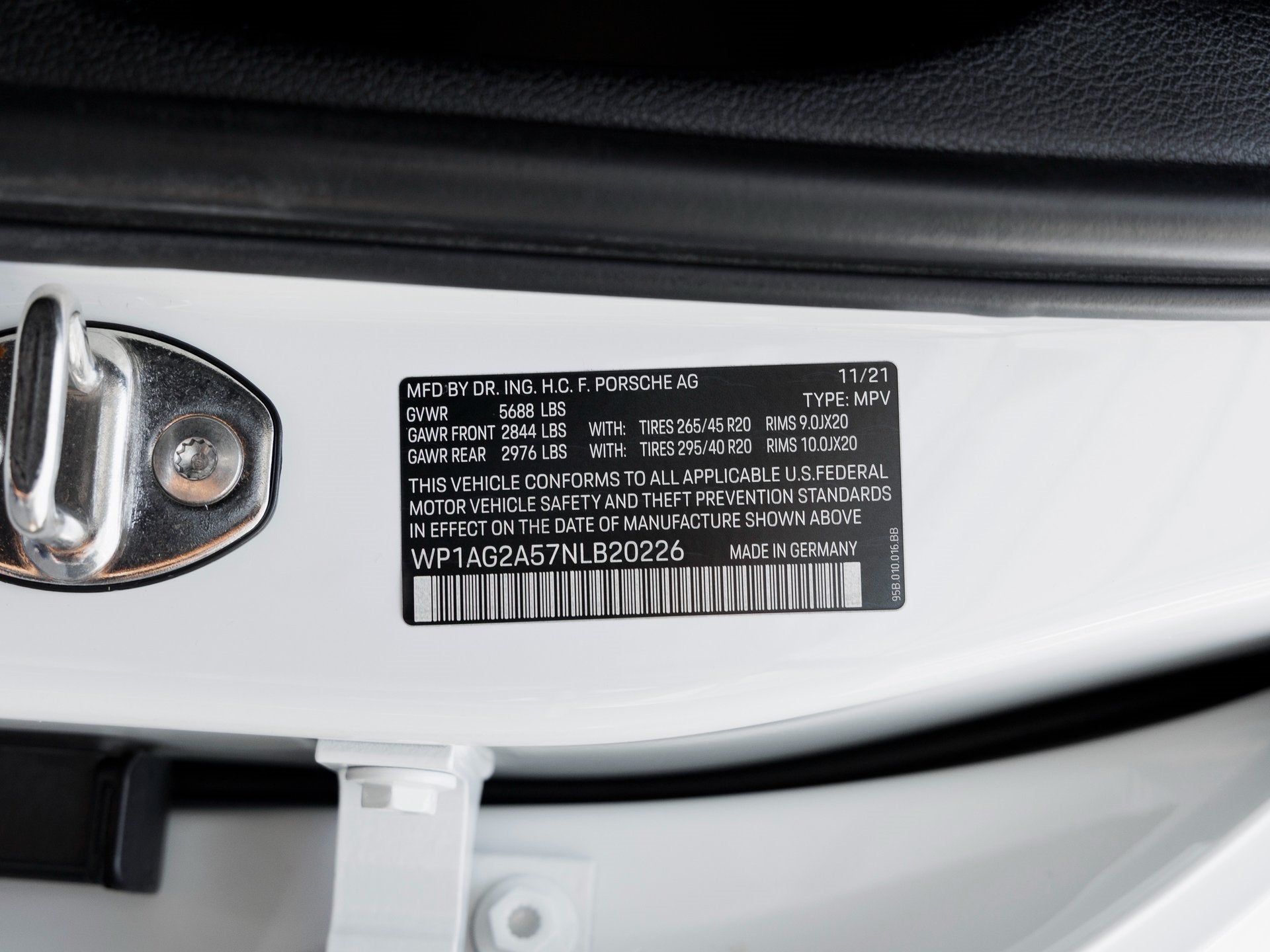 2022 Porsche Macan Macan S