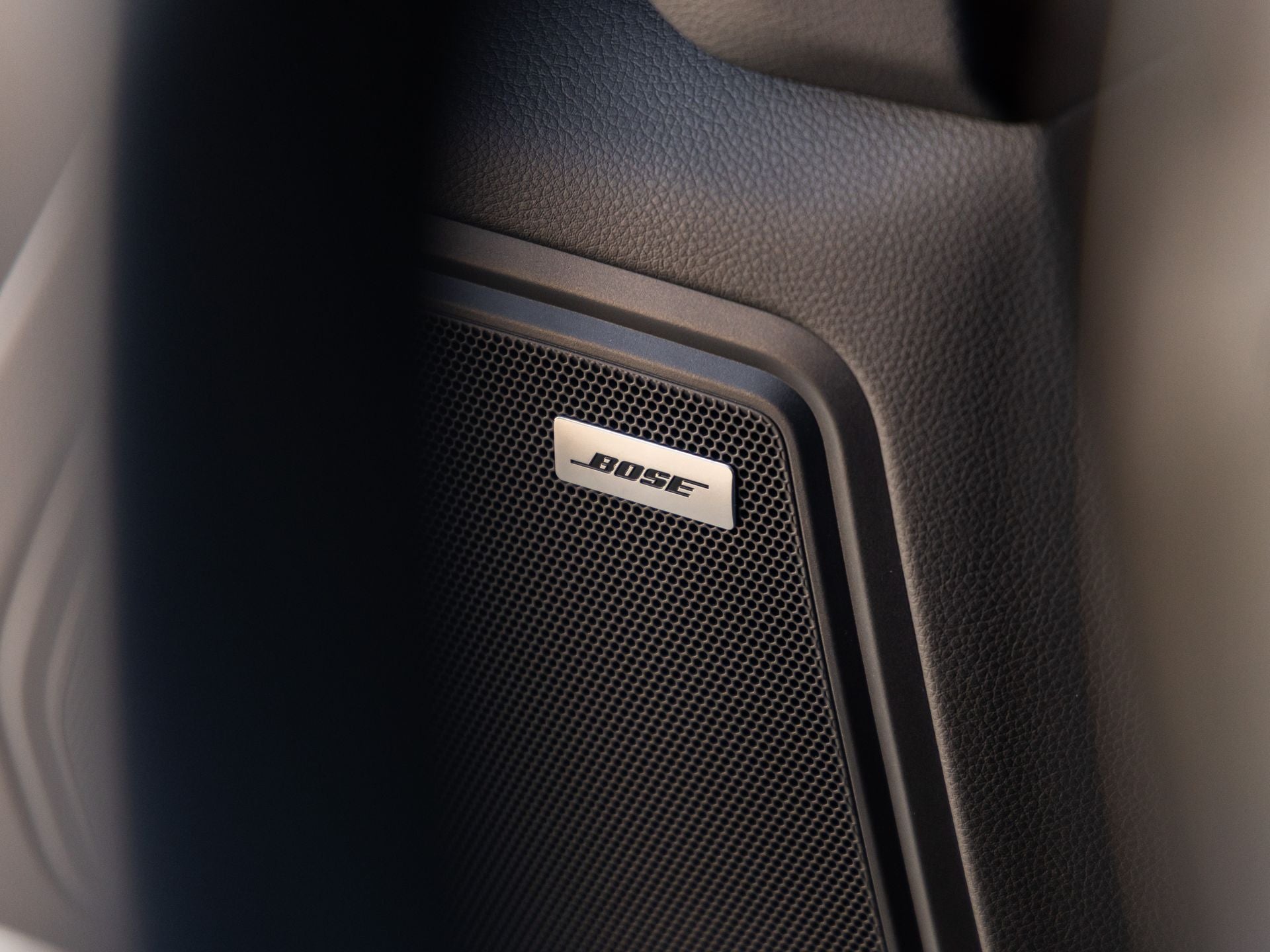 2024 Porsche Macan S