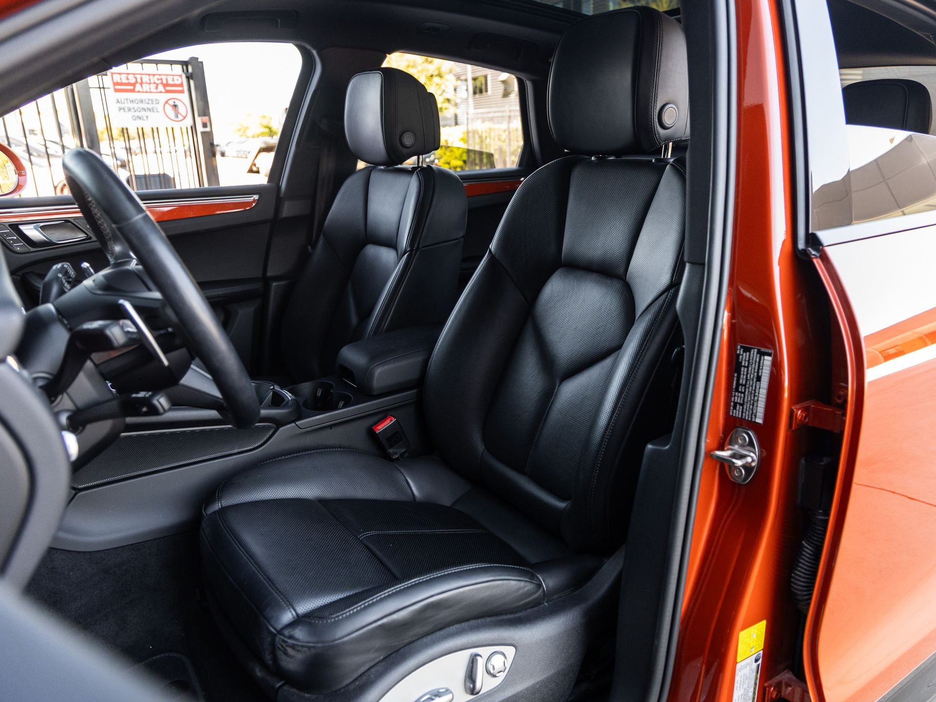 2024 Porsche Macan S