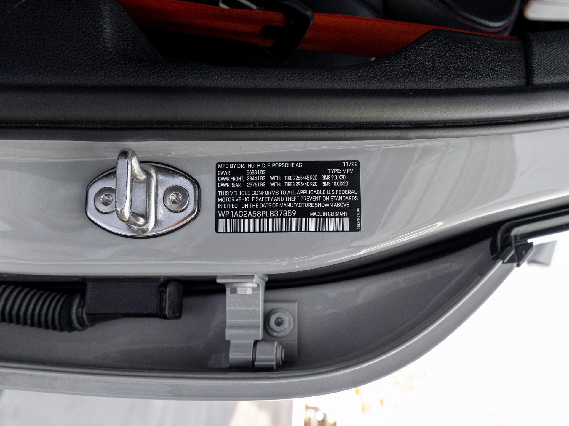 2023 Porsche Macan Macan S (MY23)