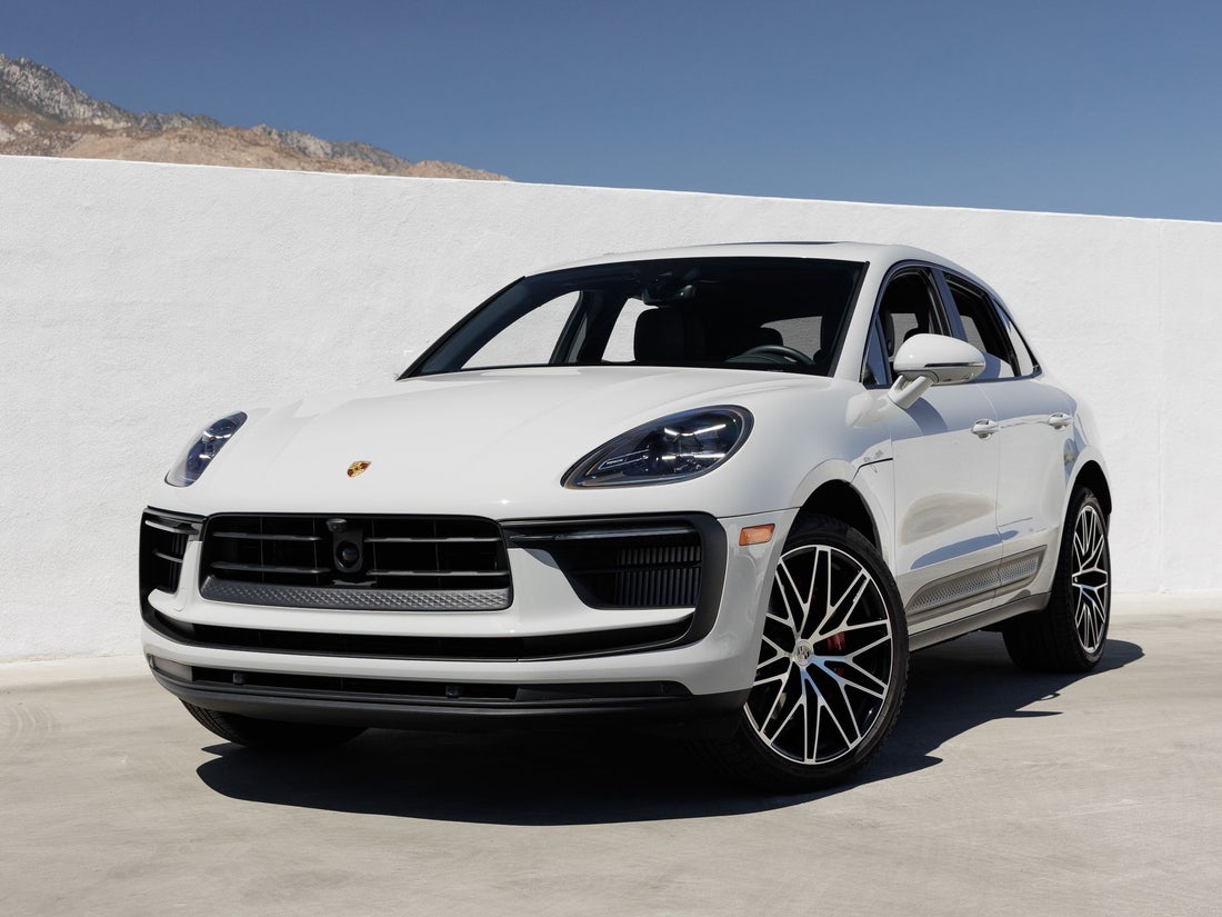 2025 Porsche Macan S