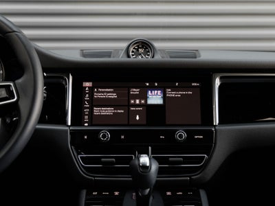 2025 Porsche Macan Macan S