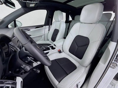 2026 Porsche Macan Macan S